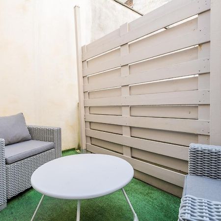 Studio En Duplex-Aircon-Terrasse-Parking-Calme Bordeaux Exteriör bild