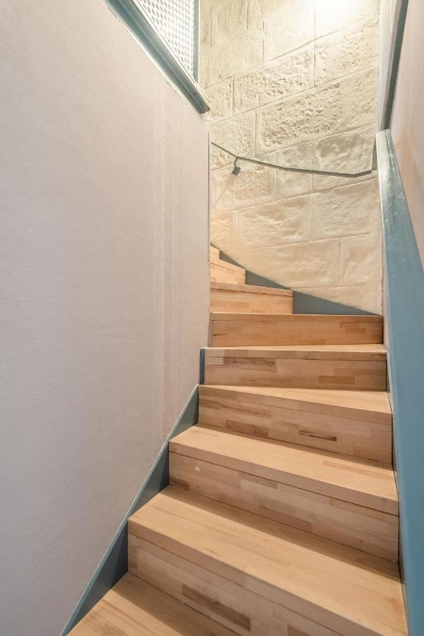 Studio En Duplex-Aircon-Terrasse-Parking-Calme Bordeaux Exteriör bild