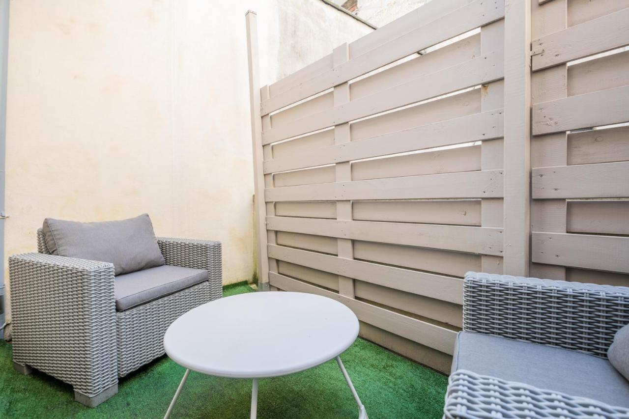 Studio En Duplex-Aircon-Terrasse-Parking-Calme Bordeaux Exteriör bild