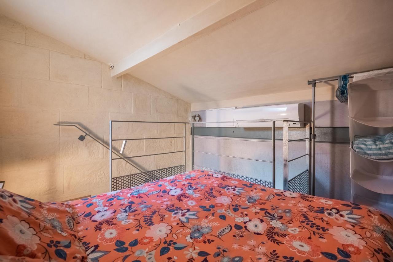 Studio En Duplex-Aircon-Terrasse-Parking-Calme Bordeaux Exteriör bild