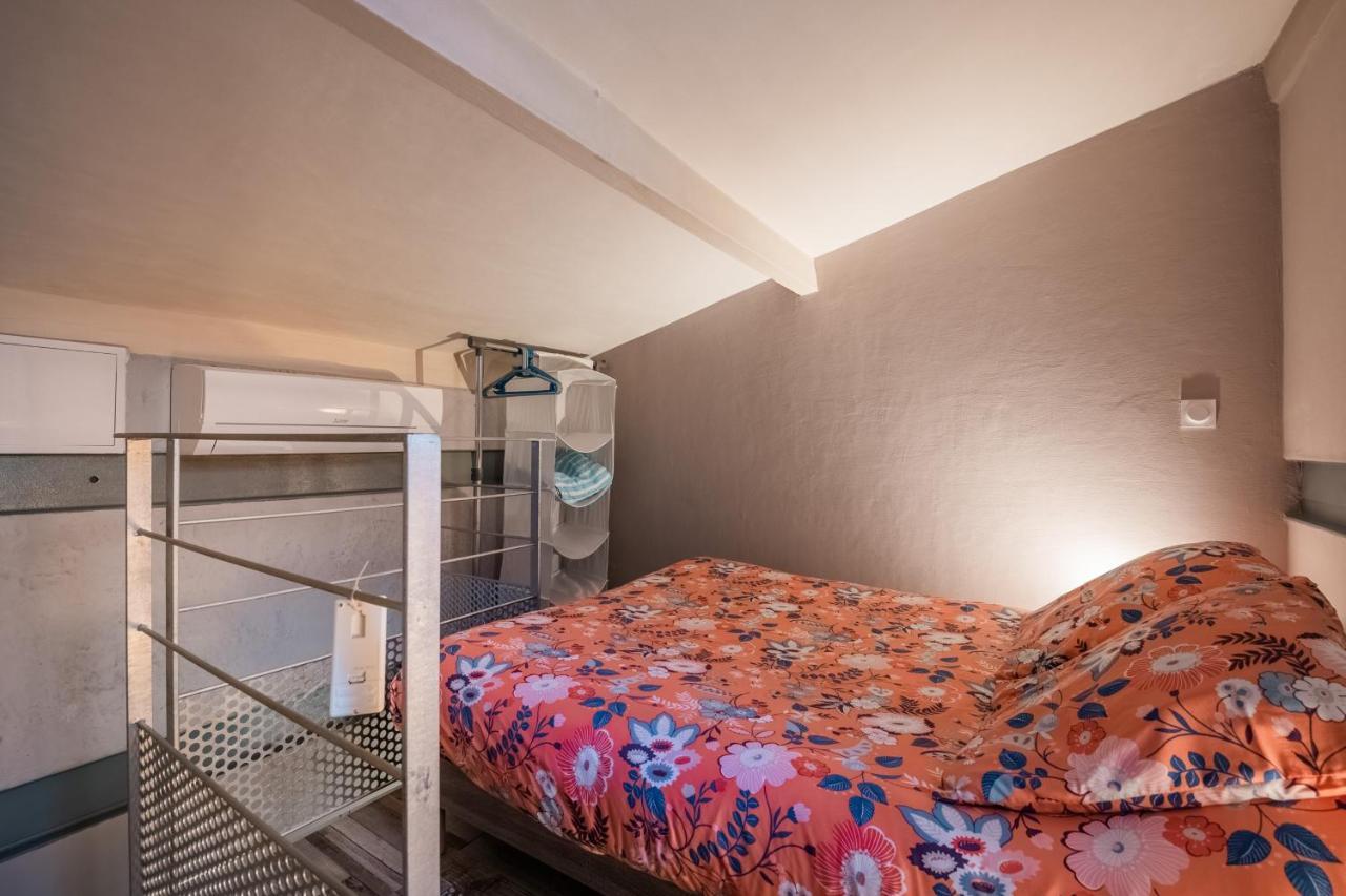Studio En Duplex-Aircon-Terrasse-Parking-Calme Bordeaux Exteriör bild
