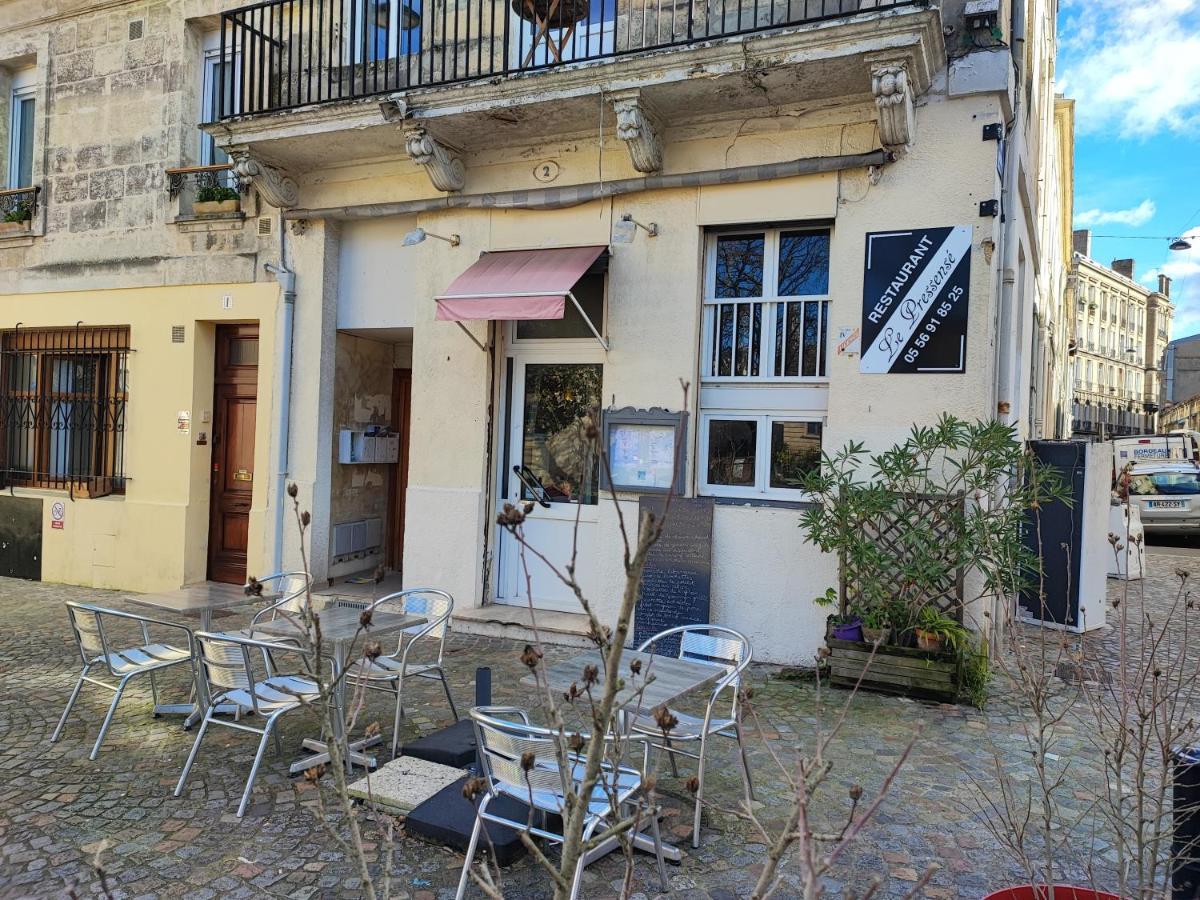 Studio En Duplex-Aircon-Terrasse-Parking-Calme Bordeaux Exteriör bild